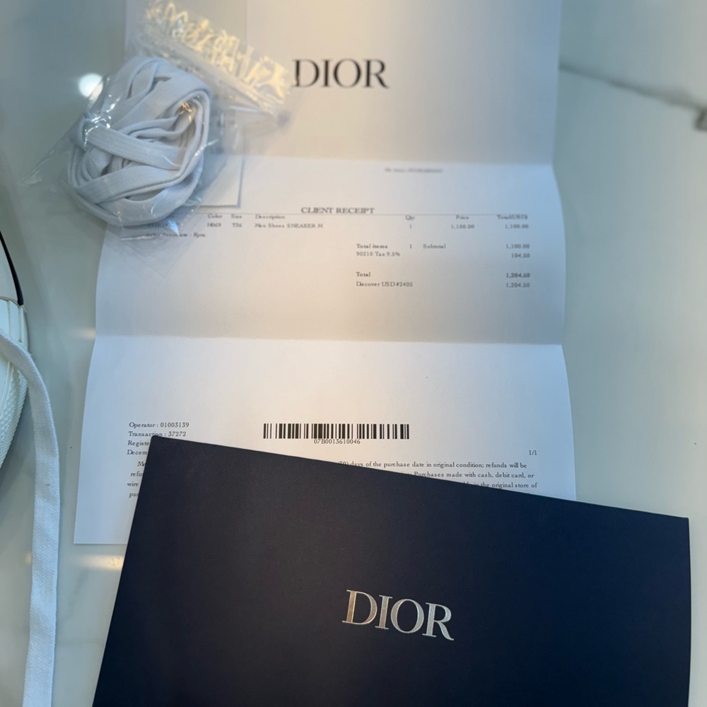 Dior high-top sneaker - Picture 2 of 10
